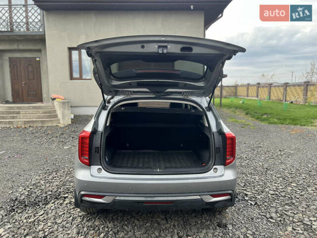 Серый Haval Jolion, объемом двигателя 1.5 л и пробегом 81 тыс. км за 16000 $, фото 8 на Automoto.ua