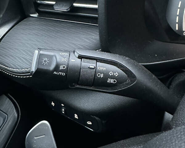 Синий Haval Jolion, объемом двигателя 1.5 л и пробегом 36 тыс. км за 17300 $, фото 38 на Automoto.ua