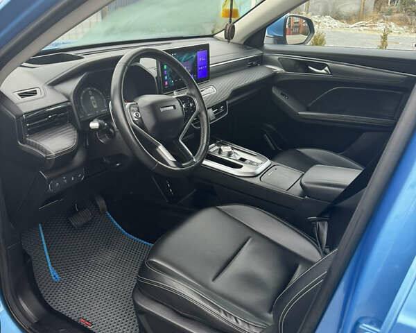 Синій Haval Jolion, об'ємом двигуна 1.5 л та пробігом 34 тис. км за 17500 $, фото 6 на Automoto.ua