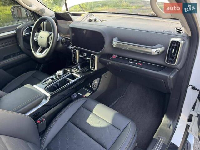Белый Haval Dargo, объемом двигателя 2 л и пробегом 17 тыс. км за 25600 $, фото 15 на Automoto.ua