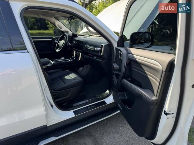 Белый Haval Dargo, объемом двигателя 2 л и пробегом 17 тыс. км за 25600 $, фото 13 на Automoto.ua