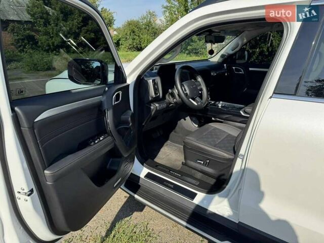 Белый Haval Dargo, объемом двигателя 2 л и пробегом 17 тыс. км за 25600 $, фото 7 на Automoto.ua