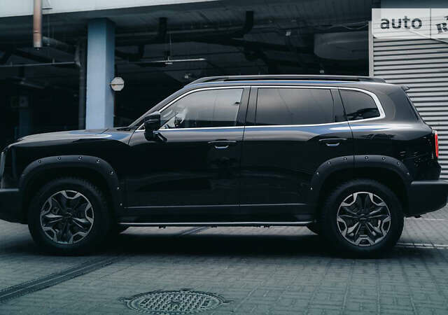 Черный Haval Dargo, объемом двигателя 2 л и пробегом 40 тыс. км за 20500 $, фото 2 на Automoto.ua