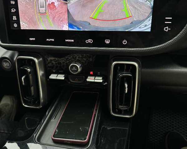 Черный Haval Dargo, объемом двигателя 2 л и пробегом 14 тыс. км за 26700 $, фото 12 на Automoto.ua