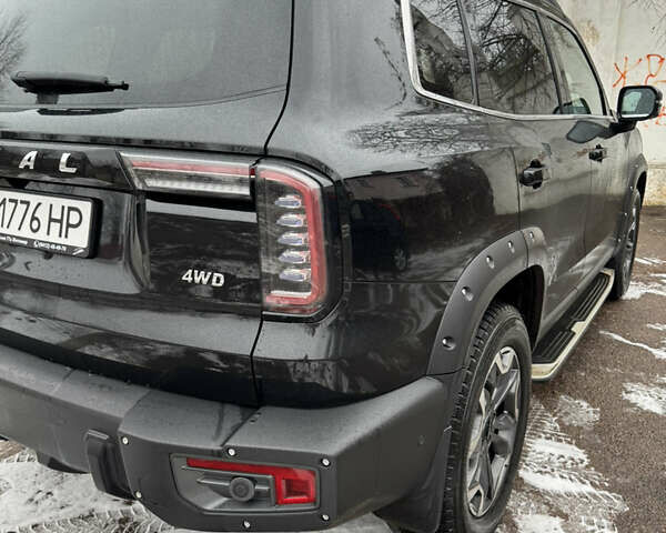 Черный Haval Dargo, объемом двигателя 2 л и пробегом 14 тыс. км за 26700 $, фото 5 на Automoto.ua