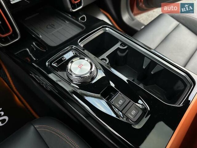 Оранжевый Haval Dargo, объемом двигателя 2 л и пробегом 44 тыс. км за 22500 $, фото 59 на Automoto.ua