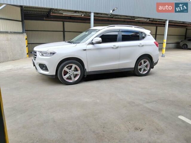 Белый Haval H2, объемом двигателя 1.5 л и пробегом 30 тыс. км за 15000 $, фото 1 на Automoto.ua