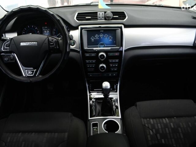 Черный Haval H2, объемом двигателя 1.5 л и пробегом 48 тыс. км за 13500 $, фото 15 на Automoto.ua
