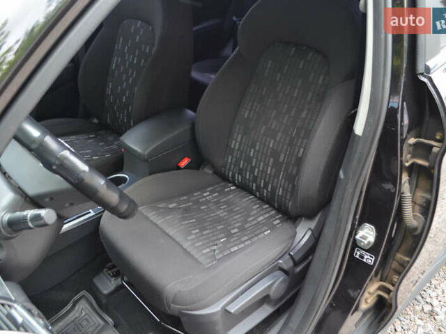 Черный Haval H2, объемом двигателя 1.5 л и пробегом 48 тыс. км за 12999 $, фото 13 на Automoto.ua