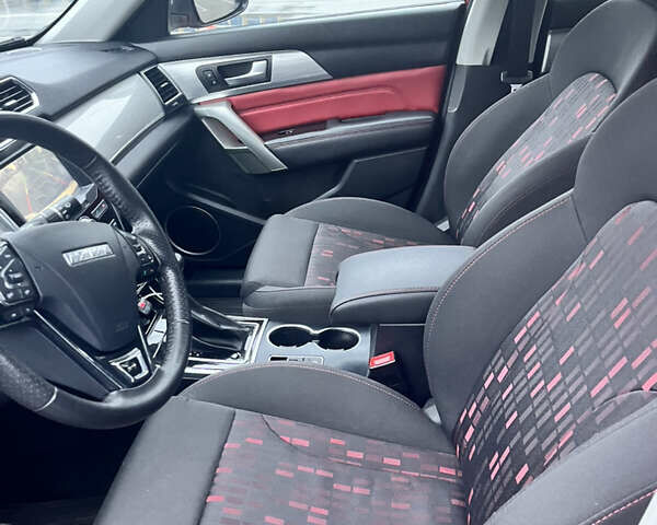 Червоний Haval H2, об'ємом двигуна 1.5 л та пробігом 104 тис. км за 12100 $, фото 16 на Automoto.ua