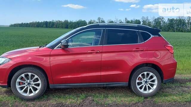 Красный Haval H2, объемом двигателя 1.5 л и пробегом 30 тыс. км за 16000 $, фото 4 на Automoto.ua