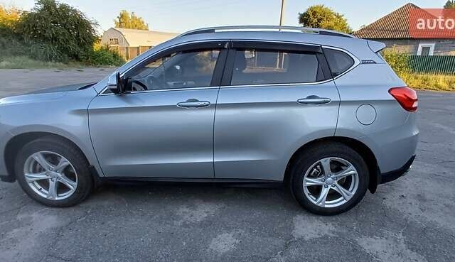 Серый Haval H2, объемом двигателя 1.5 л и пробегом 32 тыс. км за 14000 $, фото 2 на Automoto.ua