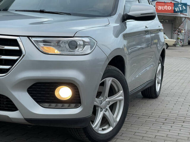 Серый Haval H2, объемом двигателя 1.5 л и пробегом 43 тыс. км за 12500 $, фото 5 на Automoto.ua