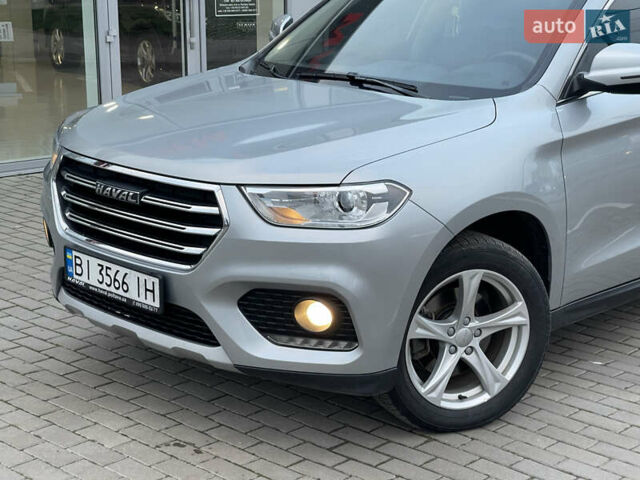 Серый Haval H2, объемом двигателя 1.5 л и пробегом 43 тыс. км за 12500 $, фото 3 на Automoto.ua