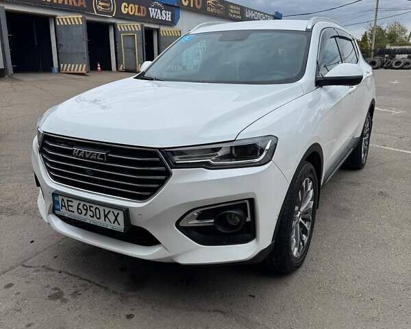 Haval H6 2018 в Кривом Роге на Automoto.ua Белый Haval H6, объемом двигателя 1.97 л и пробегом 150 тыс. км за 16900 $, фото 7 на Automoto.ua