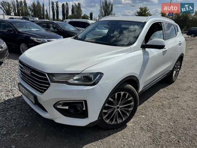 Белый Haval H6, объемом двигателя 1.97 л и пробегом 146 тыс. км за 14500 $, фото 2 на Automoto.ua