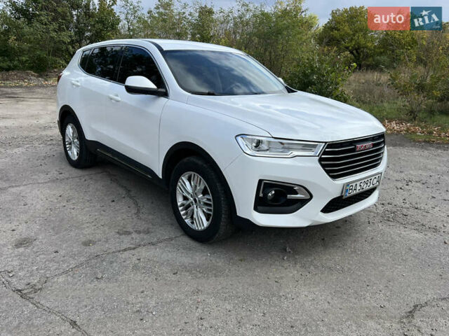 Белый Haval H6, объемом двигателя 1.97 л и пробегом 133 тыс. км за 14000 $, фото 2 на Automoto.ua