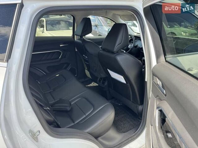 Белый Haval H6, объемом двигателя 1.97 л и пробегом 146 тыс. км за 14500 $, фото 13 на Automoto.ua