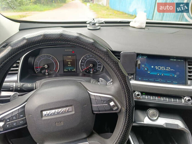 Білий Haval H6, об'ємом двигуна 1.5 л та пробігом 99 тис. км за 14850 $, фото 1 на Automoto.ua