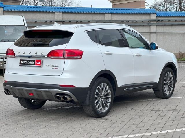 Білий Haval H6, об'ємом двигуна 2 л та пробігом 82 тис. км за 18990 $, фото 4 на Automoto.ua