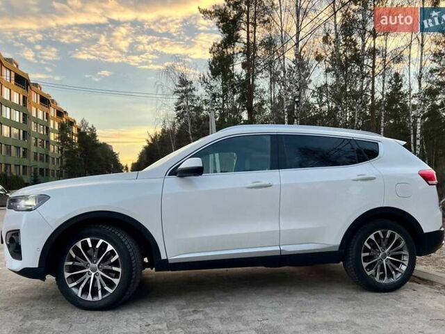 Білий Haval H6, об'ємом двигуна 1.97 л та пробігом 120 тис. км за 17000 $, фото 13 на Automoto.ua