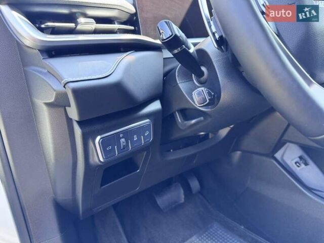 Белый Haval H6, объемом двигателя 2 л и пробегом 22 тыс. км за 22300 $, фото 21 на Automoto.ua