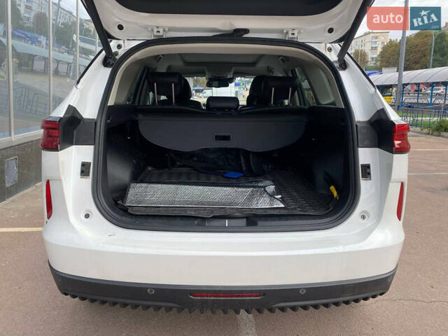 Белый Haval H6, объемом двигателя 2 л и пробегом 39 тыс. км за 21900 $, фото 20 на Automoto.ua