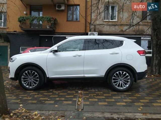 Белый Haval H6, объемом двигателя 2 л и пробегом 63 тыс. км за 16000 $, фото 5 на Automoto.ua