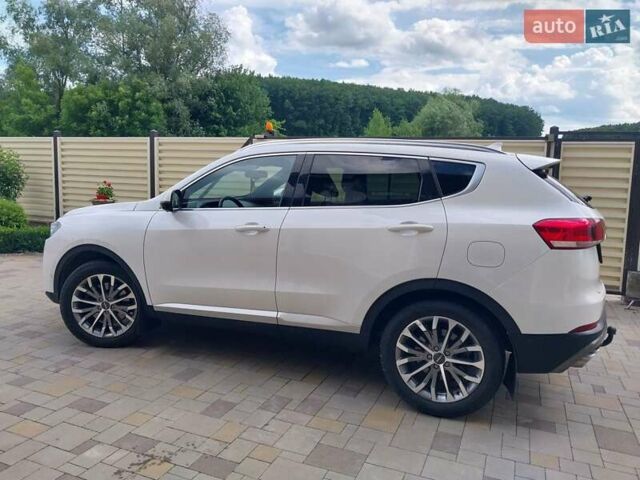 Білий Haval H6, об'ємом двигуна 1.97 л та пробігом 59 тис. км за 18300 $, фото 2 на Automoto.ua