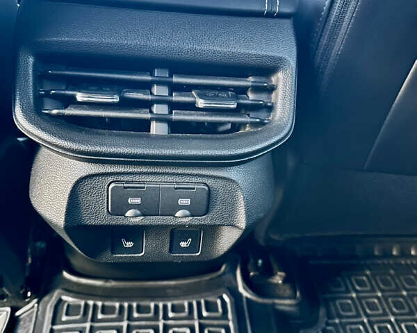 Haval H6 2021 в Ивано-Франковске на Automoto.ua Белый Haval H6, объемом двигателя 2 л и пробегом 28 тыс. км за 19700 $, фото 20 на Automoto.ua