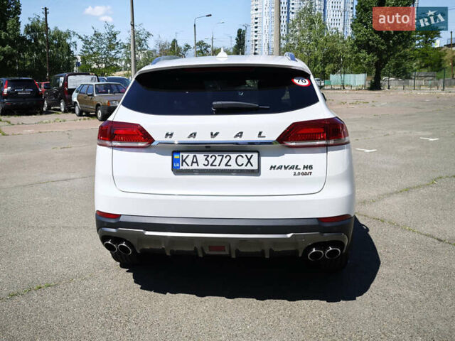 Белый Haval H6, объемом двигателя 2 л и пробегом 11 тыс. км за 18500 $, фото 7 на Automoto.ua