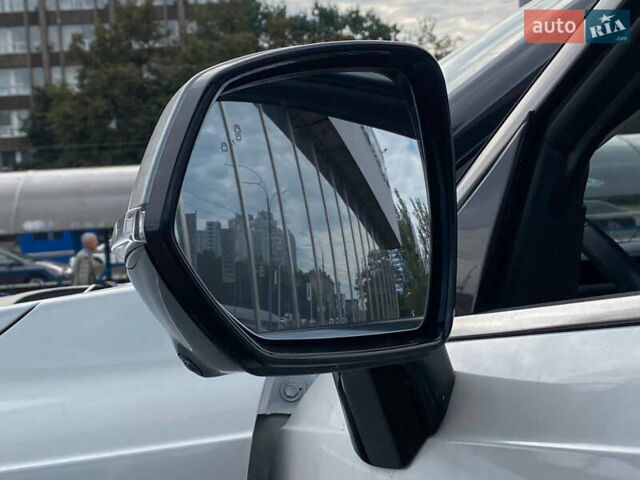 Белый Haval H6, объемом двигателя 2 л и пробегом 39 тыс. км за 21900 $, фото 19 на Automoto.ua