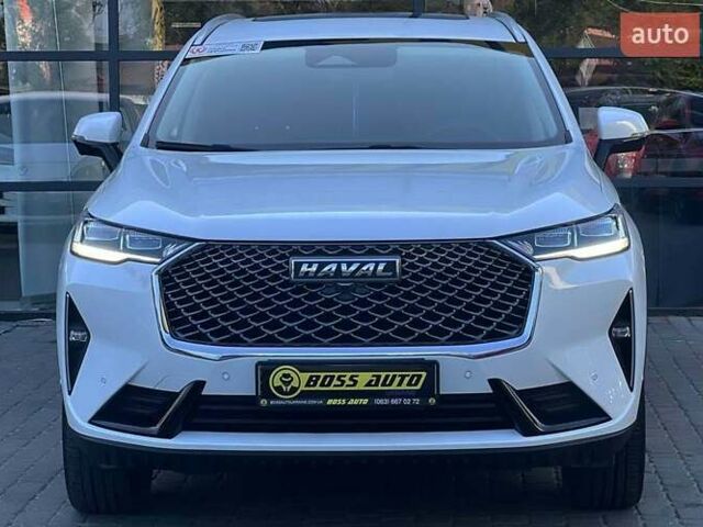 Белый Haval H6, объемом двигателя 2 л и пробегом 13 тыс. км за 26000 $, фото 1 на Automoto.ua
