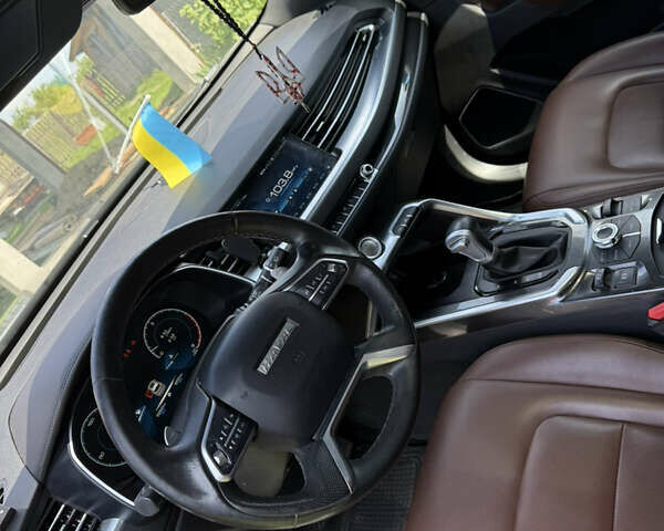 Чорний Haval H6, об'ємом двигуна 1.97 л та пробігом 123 тис. км за 15600 $, фото 8 на Automoto.ua