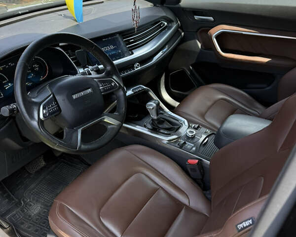 Чорний Haval H6, об'ємом двигуна 1.97 л та пробігом 123 тис. км за 15600 $, фото 7 на Automoto.ua