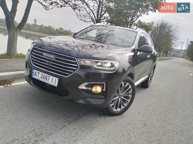 Черный Haval H6, объемом двигателя 1.97 л и пробегом 103 тыс. км за 14099 $, фото 1 на Automoto.ua