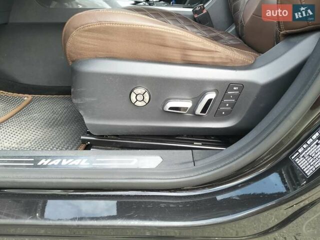 Черный Haval H6, объемом двигателя 1.97 л и пробегом 103 тыс. км за 14099 $, фото 23 на Automoto.ua