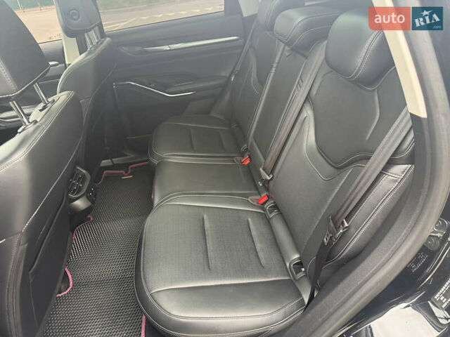 Черный Haval H6, объемом двигателя 2 л и пробегом 85 тыс. км за 23299 $, фото 33 на Automoto.ua