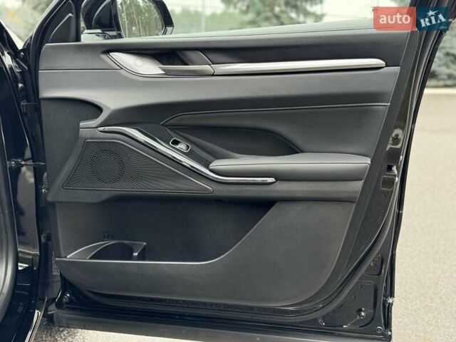 Чорний Haval H6, об'ємом двигуна 2 л та пробігом 49 тис. км за 20500 $, фото 62 на Automoto.ua