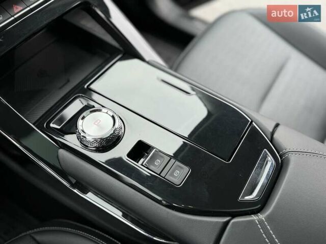 Чорний Haval H6, об'ємом двигуна 2 л та пробігом 49 тис. км за 20500 $, фото 39 на Automoto.ua