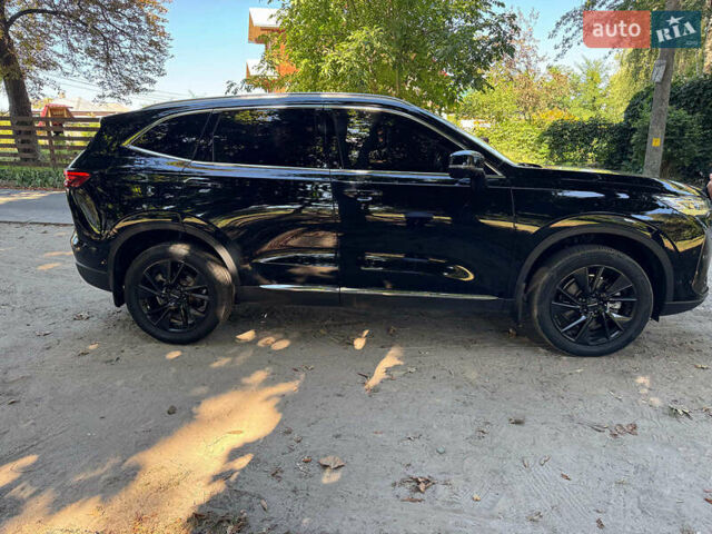 Чорний Haval H6, об'ємом двигуна 2 л та пробігом 86 тис. км за 21990 $, фото 4 на Automoto.ua