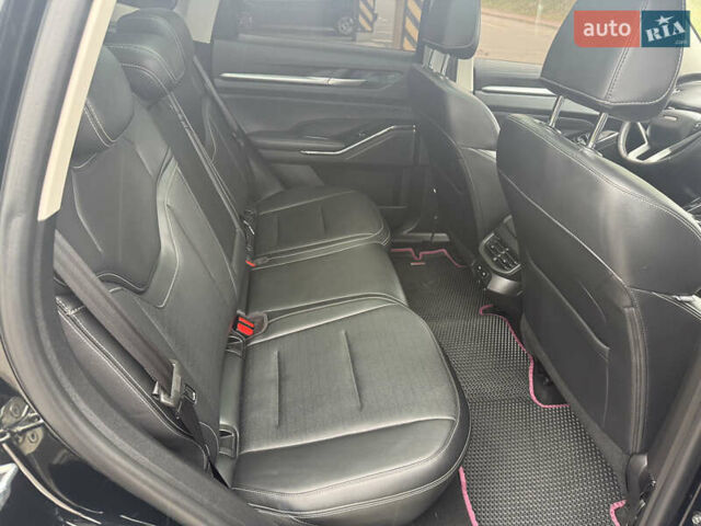 Черный Haval H6, объемом двигателя 2 л и пробегом 85 тыс. км за 23299 $, фото 38 на Automoto.ua
