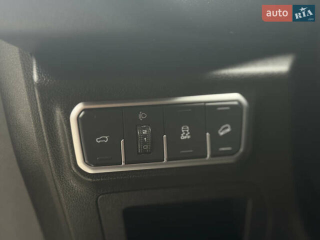 Черный Haval H6, объемом двигателя 2 л и пробегом 85 тыс. км за 23299 $, фото 13 на Automoto.ua