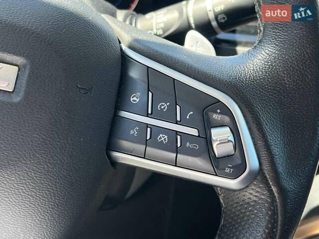 Чорний Haval H6, об'ємом двигуна 2 л та пробігом 42 тис. км за 16990 $, фото 12 на Automoto.ua