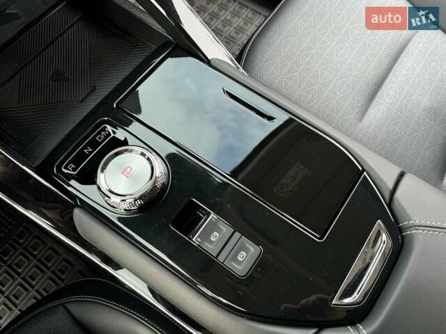 Черный Haval H6, объемом двигателя 2 л и пробегом 71 тыс. км за 19900 $, фото 48 на Automoto.ua