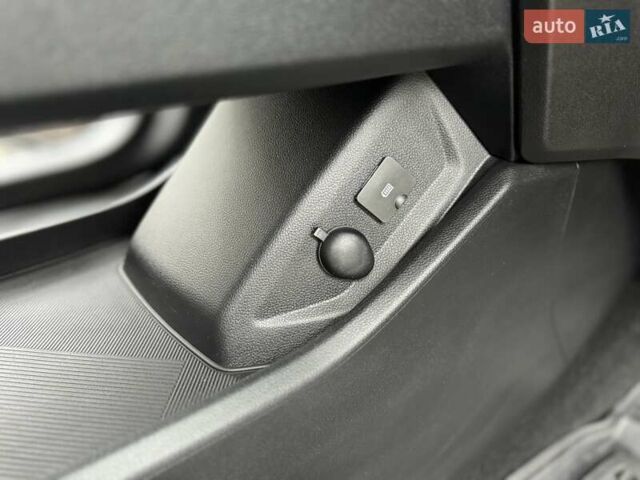 Чорний Haval H6, об'ємом двигуна 2 л та пробігом 49 тис. км за 20500 $, фото 69 на Automoto.ua