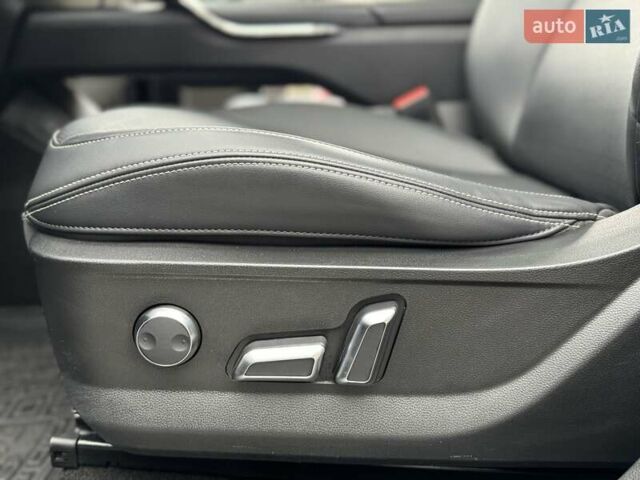 Чорний Haval H6, об'ємом двигуна 2 л та пробігом 49 тис. км за 20500 $, фото 34 на Automoto.ua