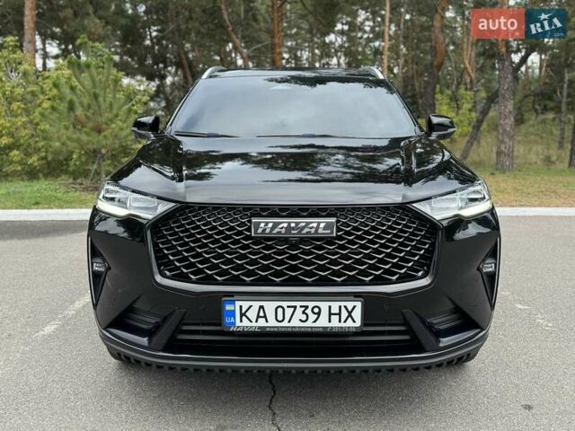 Черный Haval H6, объемом двигателя 2 л и пробегом 71 тыс. км за 19900 $, фото 2 на Automoto.ua