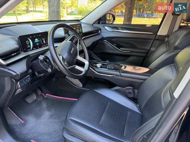 Чорний Haval H6, об'ємом двигуна 2 л та пробігом 86 тис. км за 21990 $, фото 13 на Automoto.ua