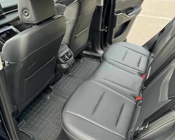 Черный Haval H6, объемом двигателя 2 л и пробегом 71 тыс. км за 19900 $, фото 53 на Automoto.ua